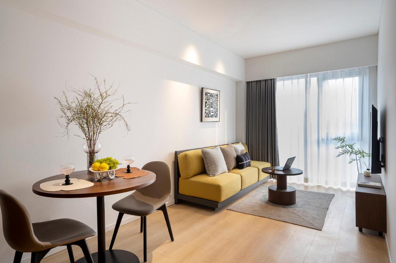 Base-Beijing Wangfujing Serviced Apartment- In Hutong &Bike Rental &Close To Forbidden City, Tian'Anmen Square &Subway Nearby &Free Coffee &Washing Machine,Kitchen &Restaurant Discount &English Speaking &High Speed Free Wifi 외부 사진